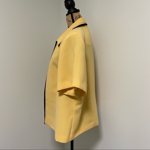 Studio I Jacket - Picture 3 of 10